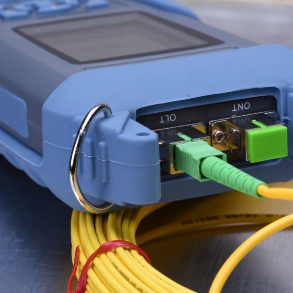 How to Test Fiber Optic Cable A Clear and Confident Guide How to Test Fiber Optic Cable A Clear and Confident Guide